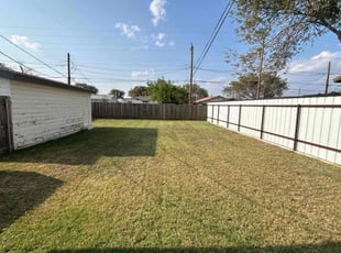 JC S.'s Lawn Maintenance service result