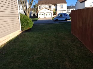 Leaf Removal by Jon Bushee for Sherrika L. in Canal Winchester, OH
