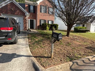 Leaf Removal by Melissa Venable for Leslie M. in Stonecrest, GA
