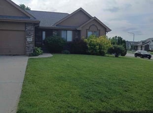 Jennifer T.'s Lawn Maintenance service result