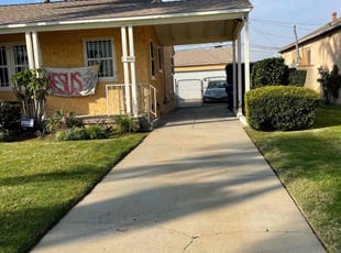 Bush Trimming by William Mendoza for Marilyn W. in Inglewood, CA