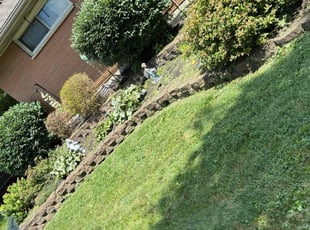 Juan G.'s Flower Bed Weeding service result