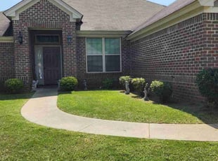 Anthony S.'s Bush Trimming service result