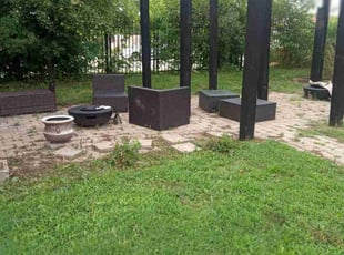 Weeding by Lance Reynolds for Elizabeth B. in Kansas City, MO