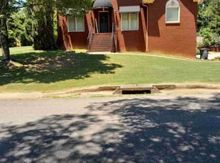 James M.'s Yard Cutting service result