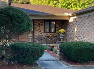 Bush Trimming by Dandre Hall for Graham D. in Troy, MI
