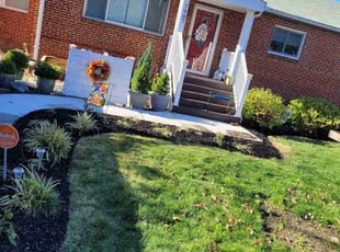 Mulching by Rómulo González for Brenda S. in Fort Washington, MD