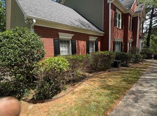 Bush Trimming by Daniel Burse for Michael G. in Smyrna, GA