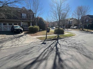 Leaf Removal by Rigoberto V ruiz for Spenser L. in Charlotte, NC