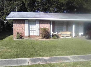 Bush Trimming by Corey Collins for Samuel S. in Lafayette, LA