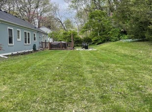 Leslie R.'s Yard Cutting service result