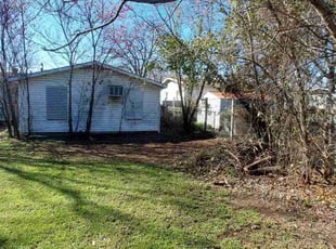 Cleanups by Angel Perales for Gary T. in Fort Worth, TX
