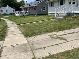 Linda D.'s Lawn Service service result