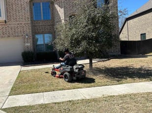 Lee P.'s Yard Cutting service result