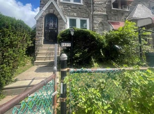 Bush Trimming by Deven Coles for Briana H. in Philadelphia, PA