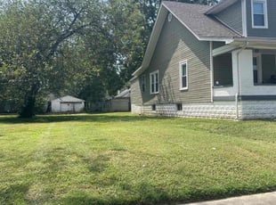 Julie F.'s Lawn Care service result