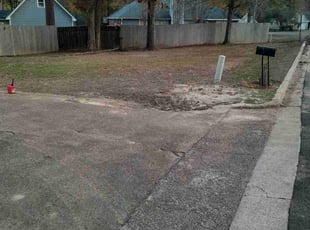 Leaf Removal by Garrick Sumler for Ron M. in Ridgeland, MS