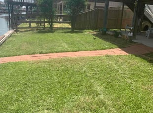 Debbie L.'s Lawn Care service result