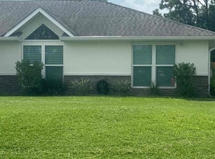 Bush Trimming by Arthur Grant for Alex K. in Port St. Lucie, FL
