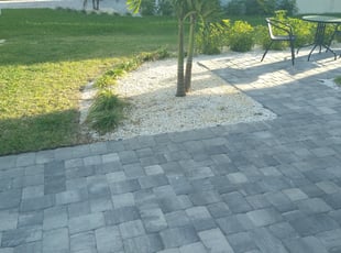 Weeding by Ronaldo Duncan for KGSM L. in Melbourne, FL