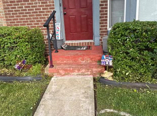 Bush Trimming by Steven Moreira for Stephanie l. in Virginia Beach, VA