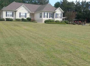 Cheryl C.'s Lawn Service service result