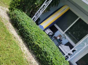 Bush Trimming by Kirk Henry for Lovelace T. in Delray Beach, FL