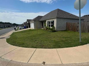 Meagan D.'s Lawn Care service result