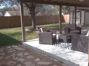 Leaf Removal by Stephen Sifuentes for Travis W. in San Antonio, TX