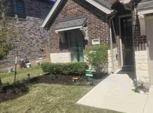 Bush Trimming by Victor Cortes for Brooke G. in Leander, TX