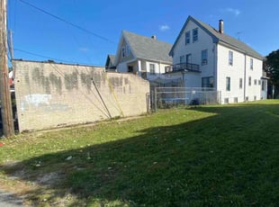 Cleanups by Nathan Cotton for Luci R. in Milwaukee, WI