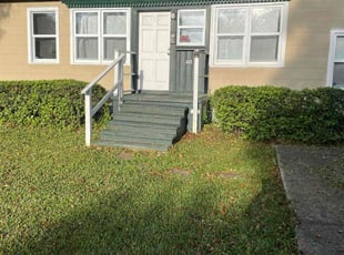 Bush Trimming by Herschell Bradley for Wissam S. in Tallahassee, FL