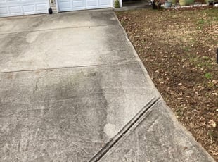 Leaf Removal by Deion Watson for Deborah T. in Fairburn, GA