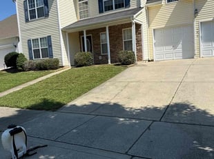 Remyan g.'s Bush Trimming service result