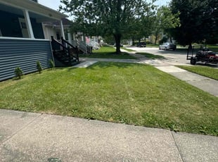 Linda W.'s Lawn Service service result