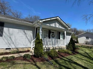 Mulching by Austin Honnick for Jennifer B. in Franklin, TN
