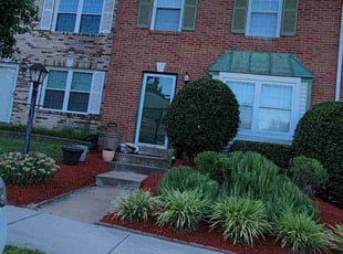 Mulching by Gustavo Martinez for Bl S. in Woodbridge, VA