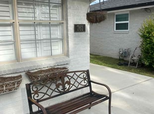 Weeding by Micro Ventry for Andrew S. in Metairie, LA
