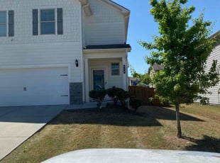 Bush Trimming by Andre Bess for Raymond B. in McDonough, GA