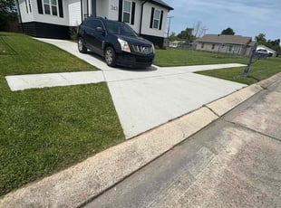 Maria M.'s Lawn Mowing service result