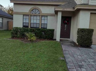 Bush Trimming by Robby Freedman for Jennifer C. in Oviedo, FL