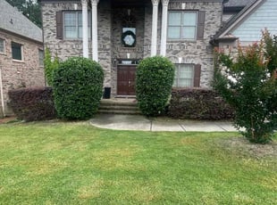 Bush Trimming by Brian Parsons for Timathie Z. in Alpharetta, GA