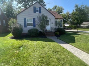 Patricia R.'s Lawn Maintenance service result