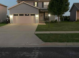 Cindy W.'s Lawn Maintenance service result