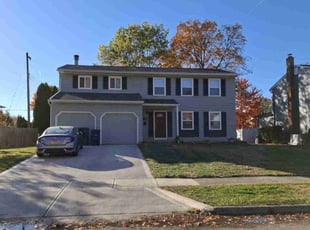 Leaf Removal by Judith Allen for Kellen K. in Columbus, OH