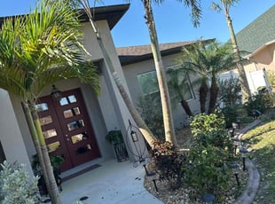Bush Trimming by Peterson Dariste for Jennifer P. in North Port, FL