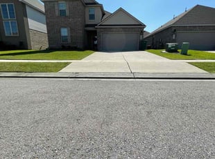 Rebecca R.'s Lawn Service service result