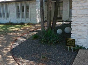 Leaf Removal by Leobardo Sanchez for Marina M. in Austin, TX