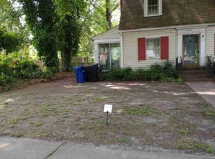 Leaf Removal by Sim Diggs for Kay B. in Portsmouth, VA