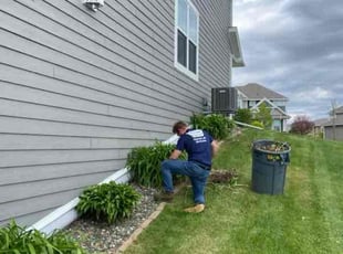 Bush Trimming by Matson Courrier for Laura S. in Medina, MN